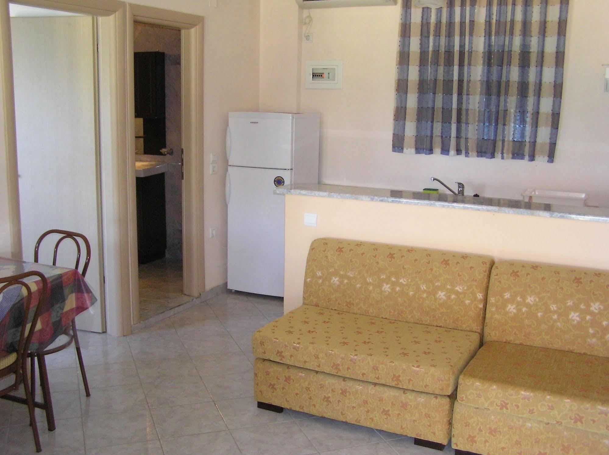 Aparthotel La Casa Di Nonna Anna 3*